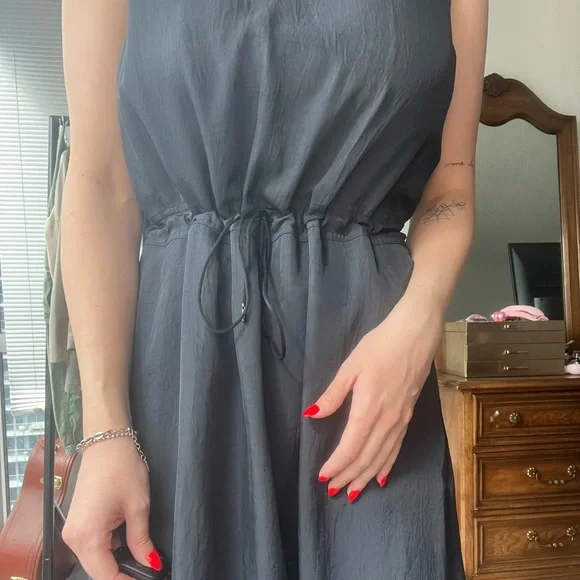 Everlane | black dress - Picture 2 of 6